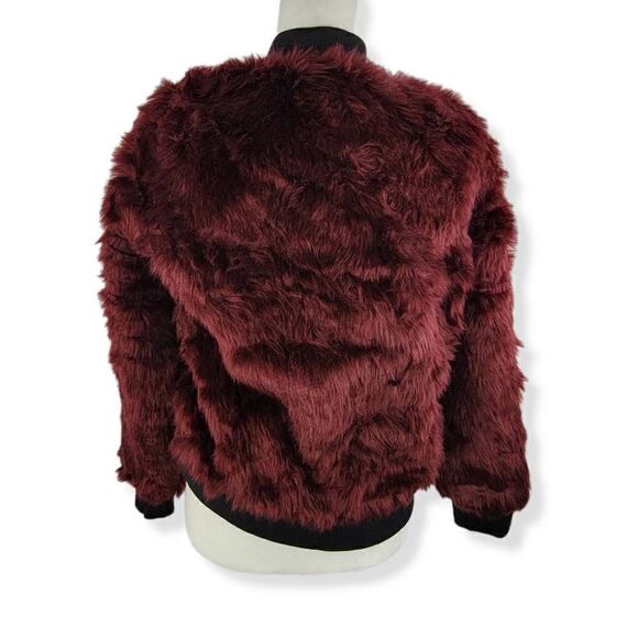 Say What Burgundy Faux Fur Jacket  Juniors Small - Picture 3 of 3